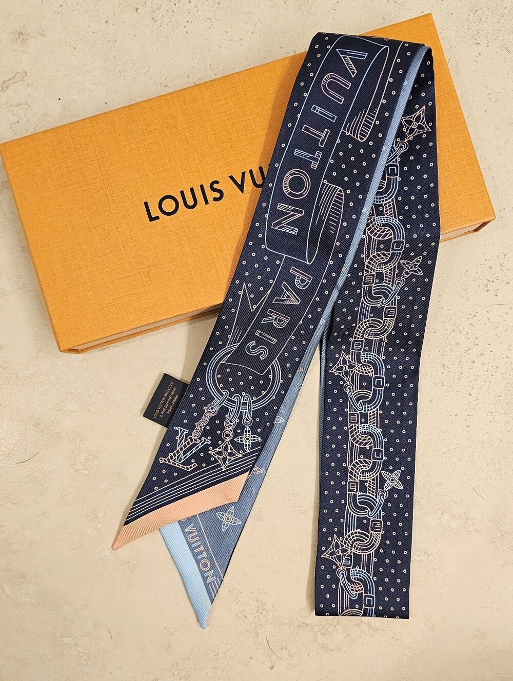 LOUIS VUITTON Promenade Parisienne BB Bandeau (Twilly) NIB